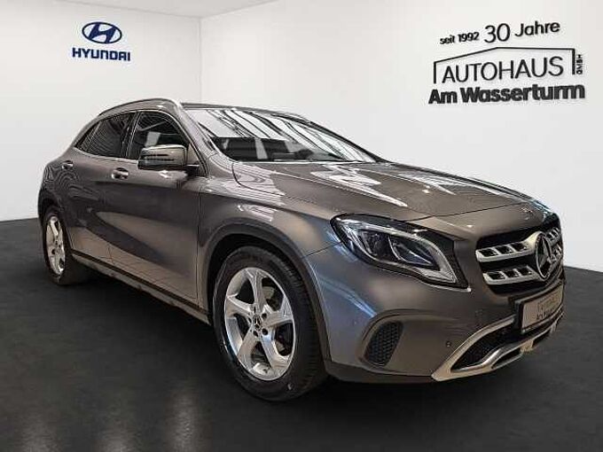 Mercedes-Benz GLA 200 Urban LED AHK NAVI