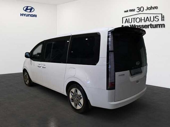 Hyundai STARIA 2.2 CRDi 8DCT 2WD Prime 9-Sitzer PANO LEDER NAVI LED