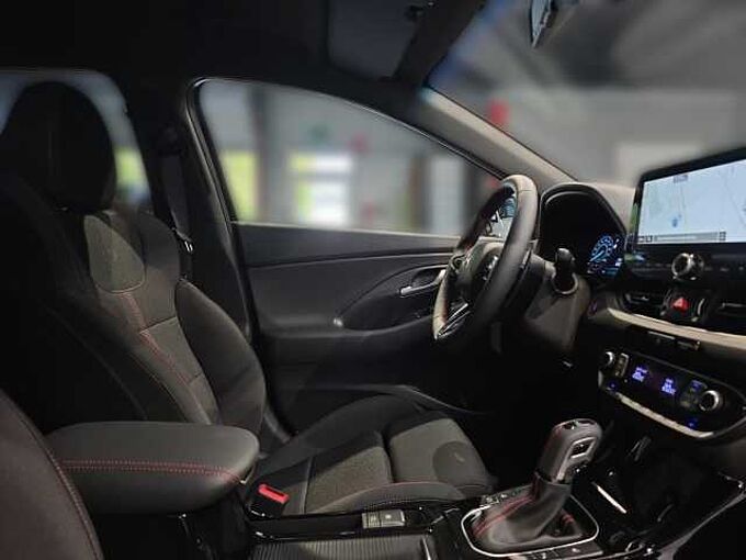 Hyundai i30 FL 5-TÜRER (MY25) 1.5 T-GDI 48V 7-DCT N Line