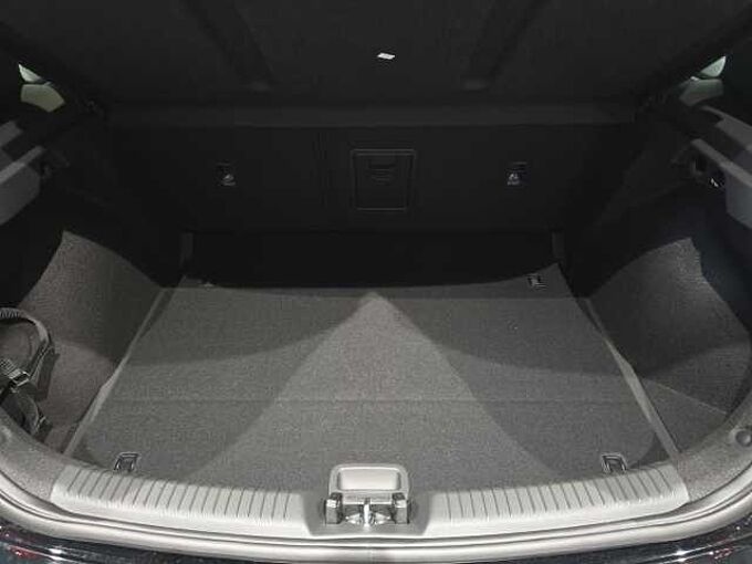 Hyundai i30 FL 5-TÜRER (MY25) 1.5 T-GDI 48V 7-DCT N Line