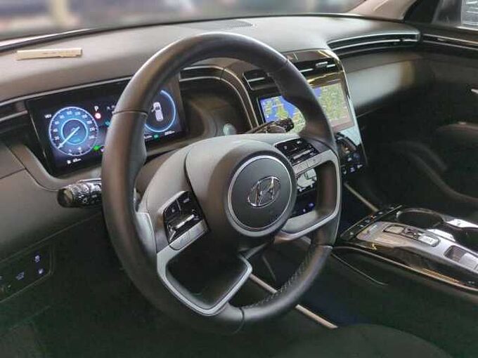 Hyundai TUCSON 1.6 T-GDI Trend Plug-In Hybrid 4WD Pano Assistenz-Paket el. Heckklappe