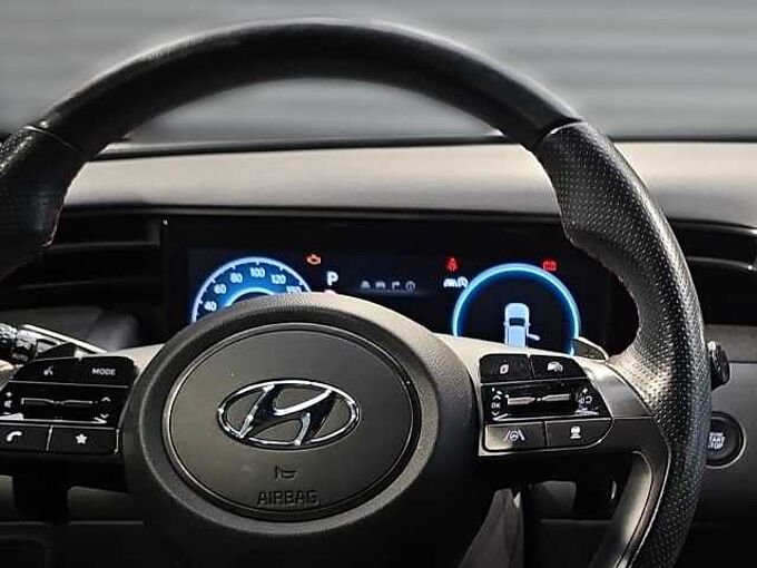 Hyundai TUCSON 1.6 CRDI 7-DCT 4WD N LINE NAVI LED AHK