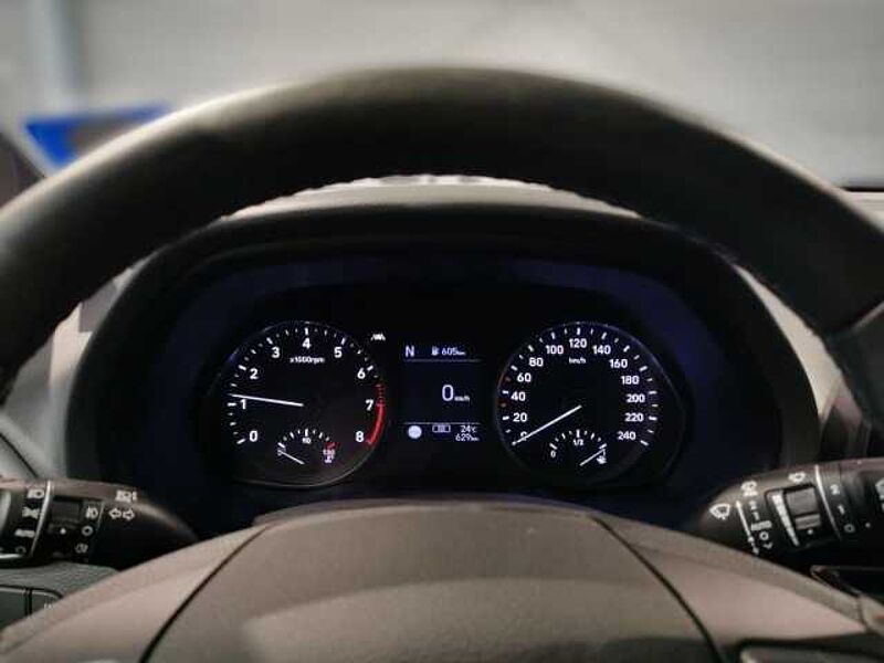 Hyundai i30 Mild-Hybrid EU6d FL 1.5 T-GDI 5-Türer M/T 48V (MJ23) Advantage Mild-Hybrid EU6d FL 1.5 T-GDI 5-Türer M/T 48V (MJ23) Advantage