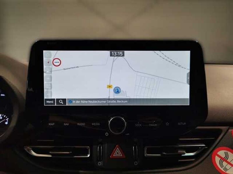 Hyundai i30 Mild-Hybrid EU6d FL 1.5 T-GDI 5-Türer M/T 48V (MJ23) Advantage Mild-Hybrid EU6d FL 1.5 T-GDI 5-Türer M/T 48V (MJ23) Advantage