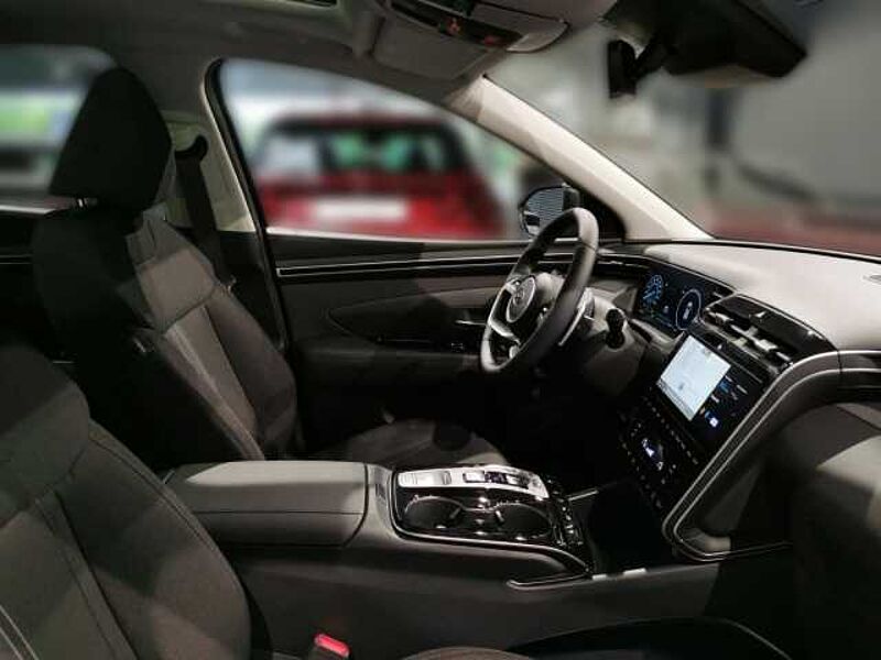 Hyundai TUCSON 1.6 T-GDI 230PS 6-AT 4WD Trend Panoramadach el. Heckklappe 1.6 T-GDI 230PS 6-AT 4WD Trend Panoramadach el. Heckklappe