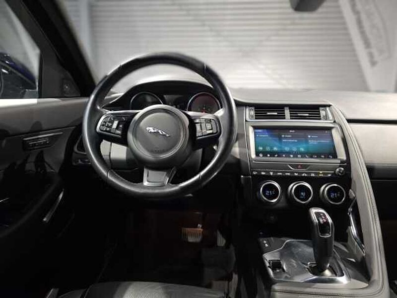 Jaguar E-Pace SE AWD P200 Matrix-LED Leder Meridian