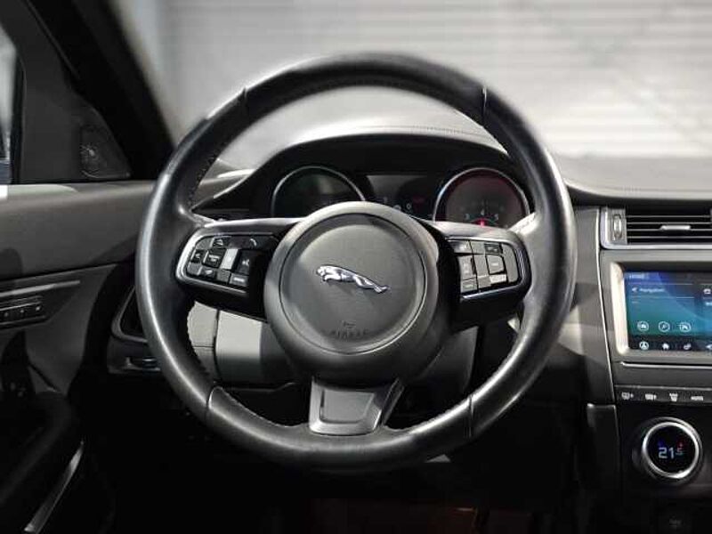 Jaguar E-Pace SE AWD P200 Matrix-LED Leder Meridian