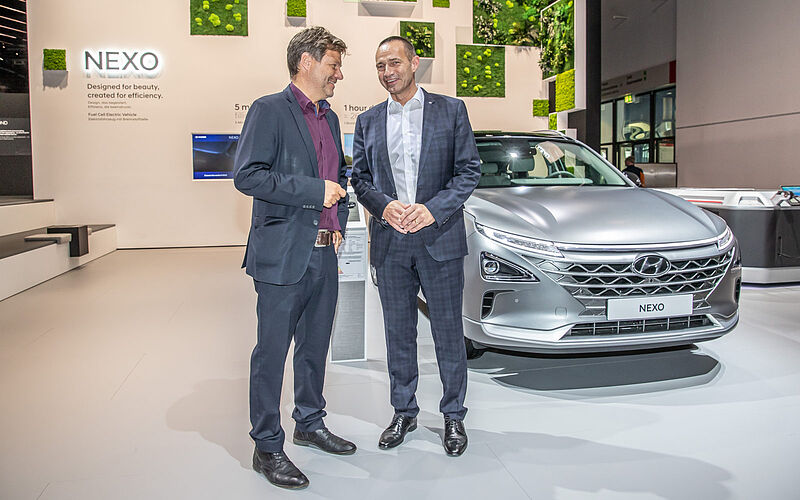 Hyundai empfängt prominenten Besuch auf der IAA
